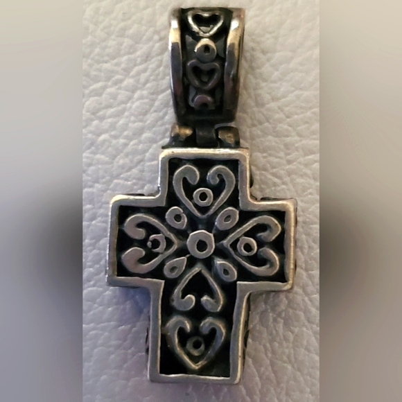 Cross Pendant Reversible - Picture 1 of 2
